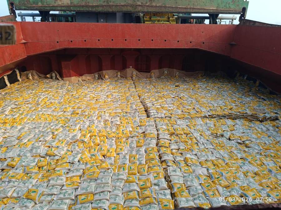 Cargo in hold — bulk cargo